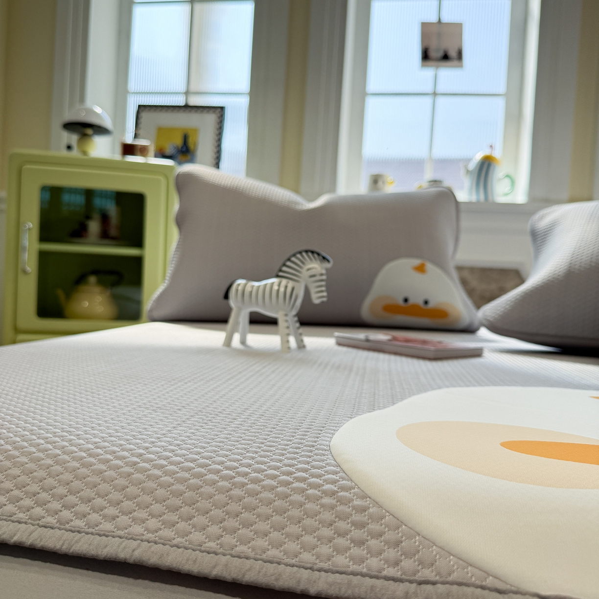 91家纺网 家纺一手货源 找家纺 GUJARY古家丽 2026新款即凉萌趣中分子床笠凉席三件套-风格一 呆萌鸭