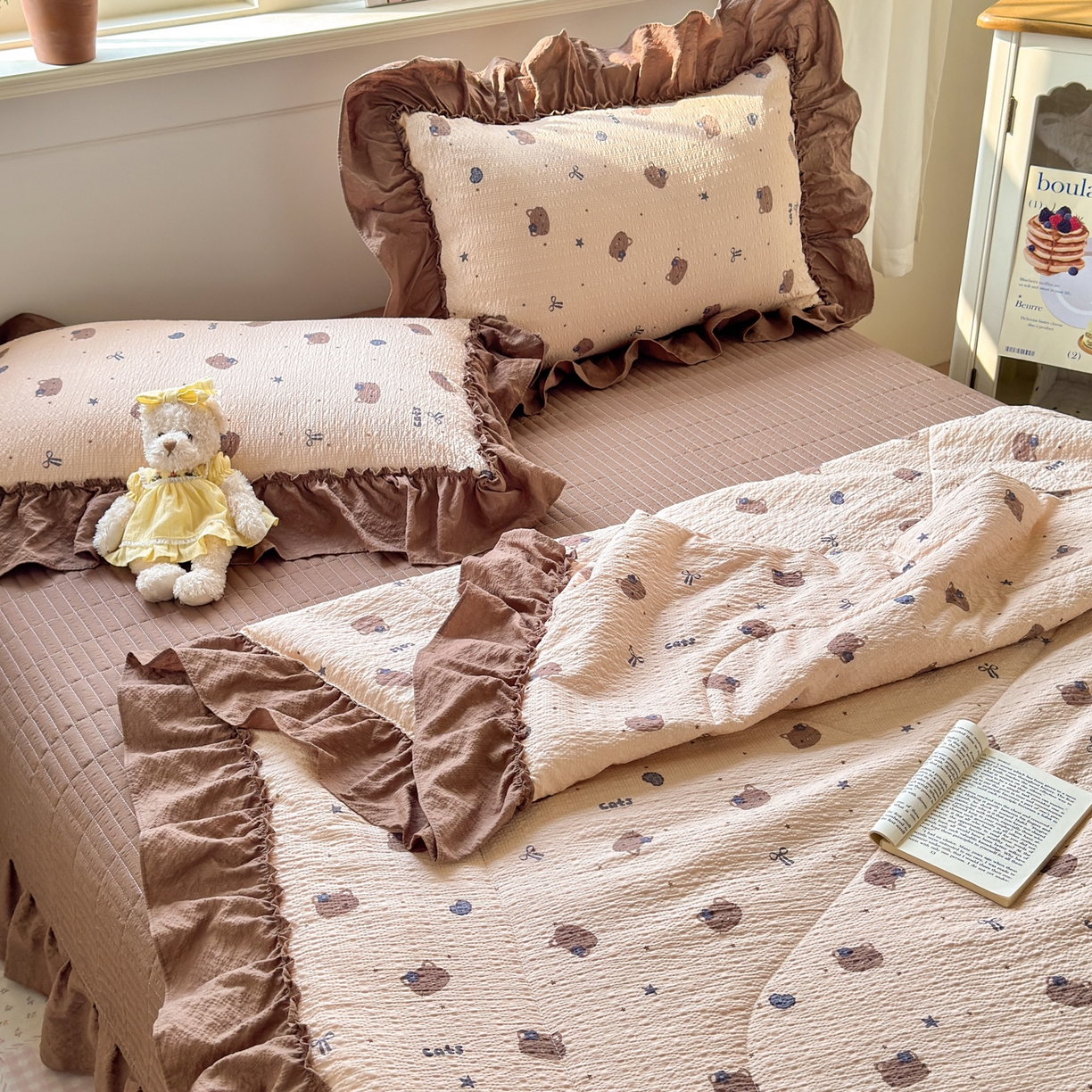 91家纺网 家纺一手货源 找家纺 禾沐 2026新款云感泡芙棉床盖夏被四件套AA款（夏被款） 曲奇猫