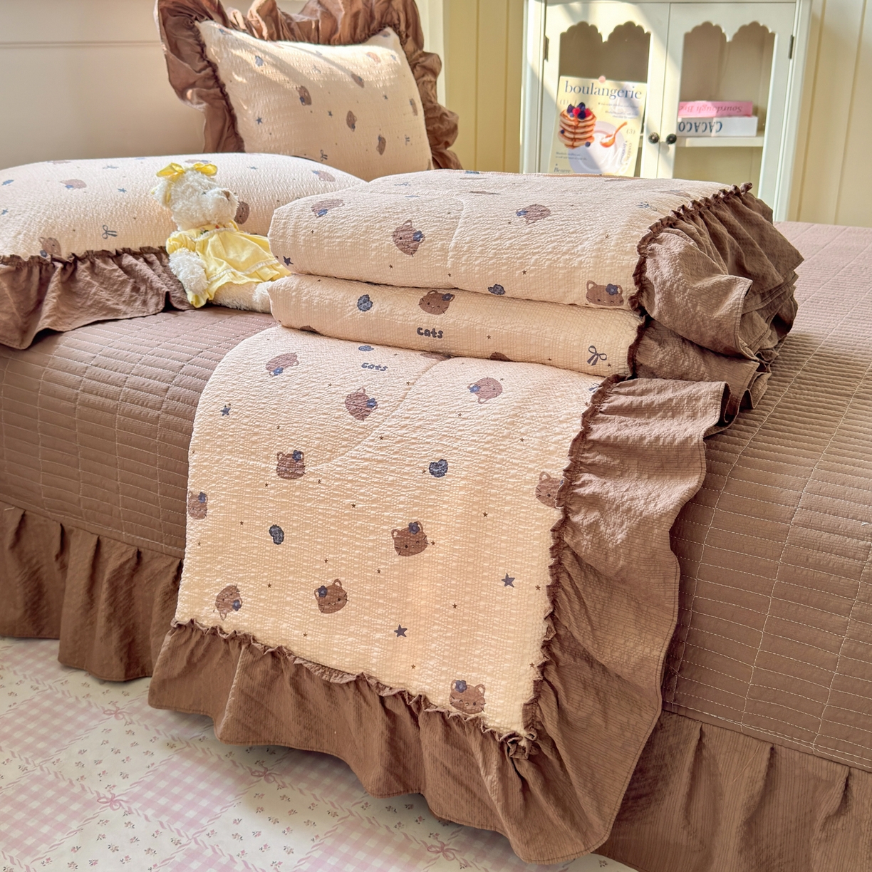 91家纺网 家纺一手货源 找家纺 禾沐 2026新款云感泡芙棉床盖夏被四件套AA款（夏被款） 曲奇猫