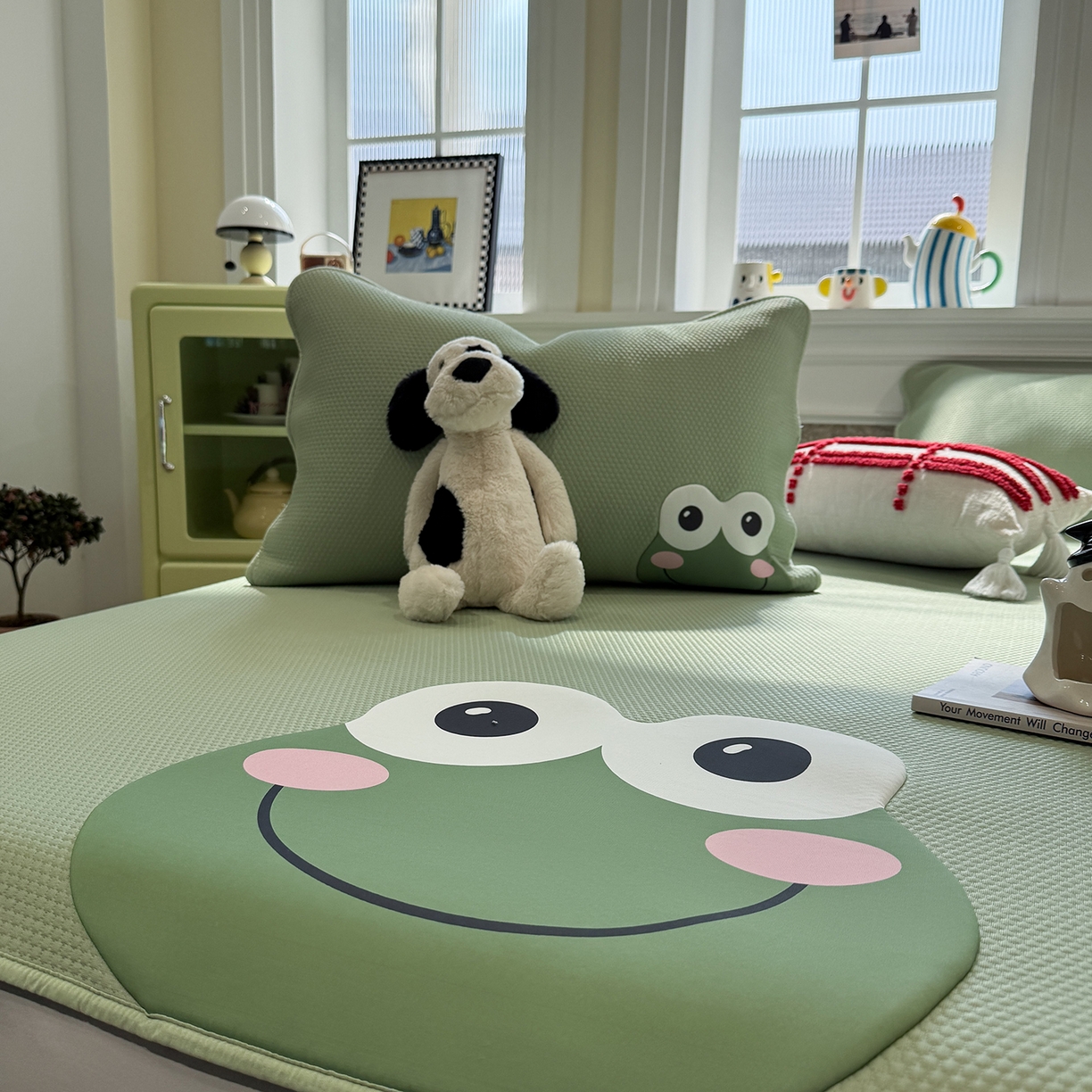 91家纺网 家纺一手货源 找家纺 GUJARY古家丽 2026新款即凉萌趣中分子床笠凉席三件套-风格一 青呱仔