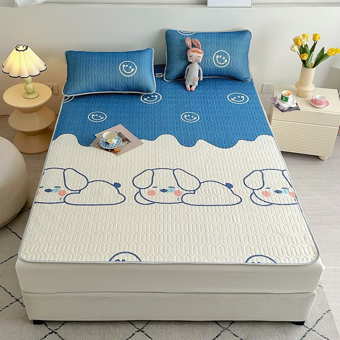 91家纺网 家纺一手货源 找家纺 佳鸿家纺 2026新款卡通乳胶凉席二件套三件套冰丝软席空调席跨境爆款 趴趴狗