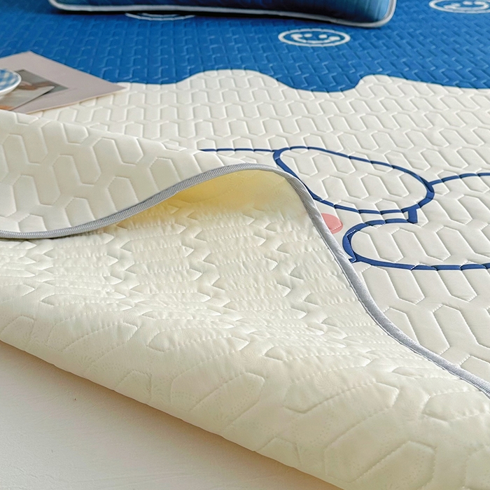 91家纺网 家纺一手货源 找家纺 佳鸿家纺 2026新款卡通乳胶凉席二件套三件套冰丝软席空调席跨境爆款 趴趴狗