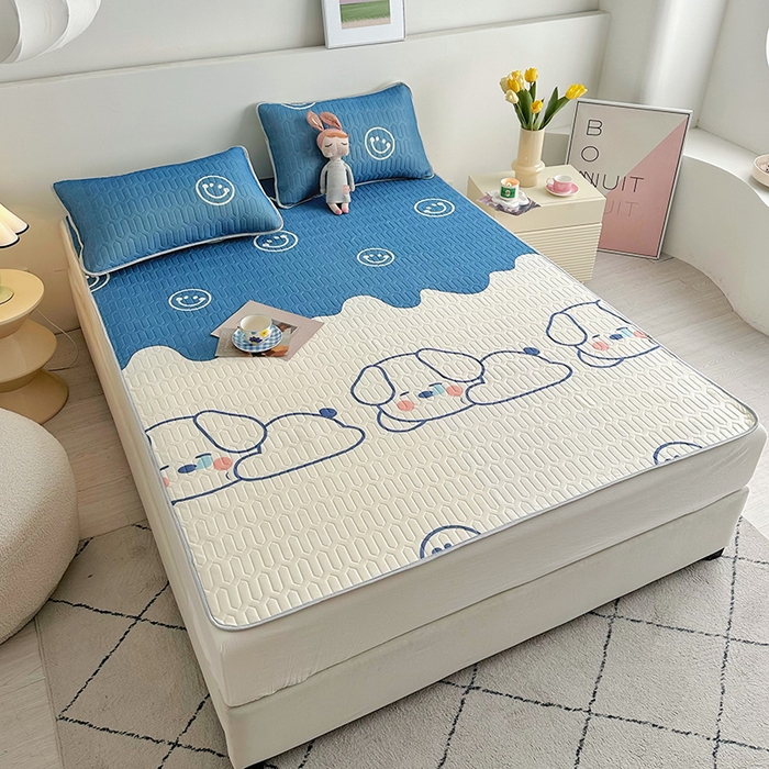 91家纺网 家纺一手货源 找家纺 佳鸿家纺 2026新款卡通乳胶凉席二件套三件套冰丝软席空调席跨境爆款 趴趴狗