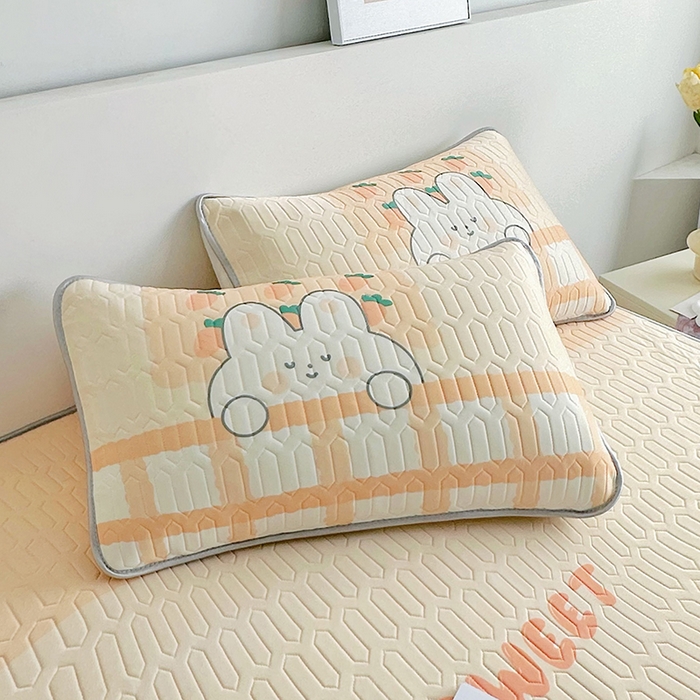 91家纺网 家纺一手货源 找家纺 佳鸿家纺 2026新款卡通乳胶凉席二件套三件套冰丝软席空调席跨境爆款 萝卜兔