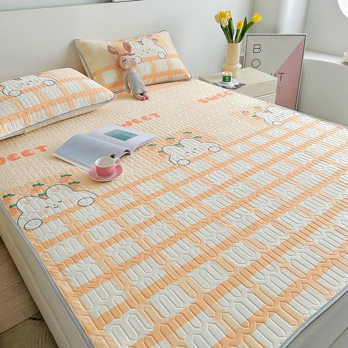 91家纺网 家纺一手货源 找家纺 佳鸿家纺 2026新款卡通乳胶凉席二件套三件套冰丝软席空调席跨境爆款 萝卜兔