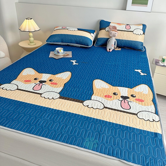 91家纺网 家纺一手货源 找家纺 佳鸿家纺 2026新款卡通乳胶凉席二件套三件套冰丝软席空调席跨境爆款 柯基