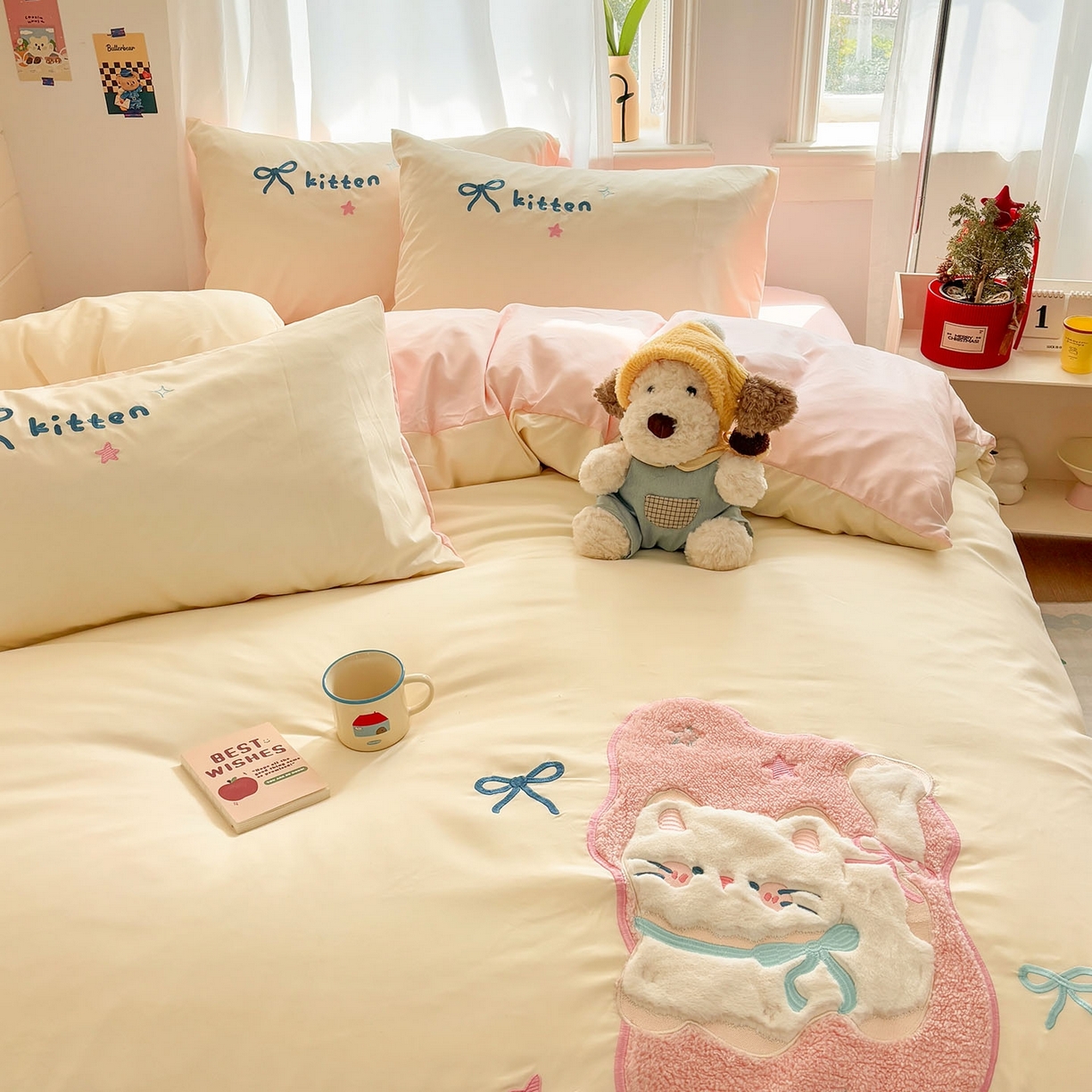 91家纺网 家纺一手货源 找家纺 我心家纺 2026新款卡通刺绣四件套 露营小猫-米黄