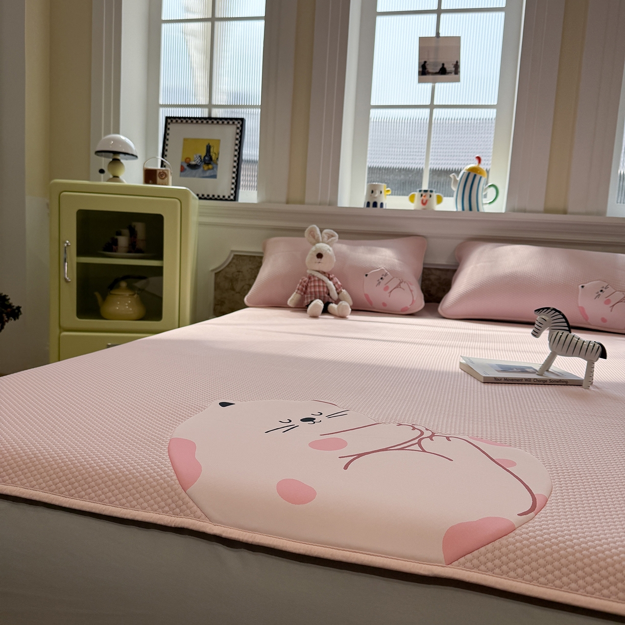 91家纺网 家纺一手货源 找家纺 GUJARY古家丽 2026新款即凉萌趣中分子床笠凉席三件套-风格一 软萌喵