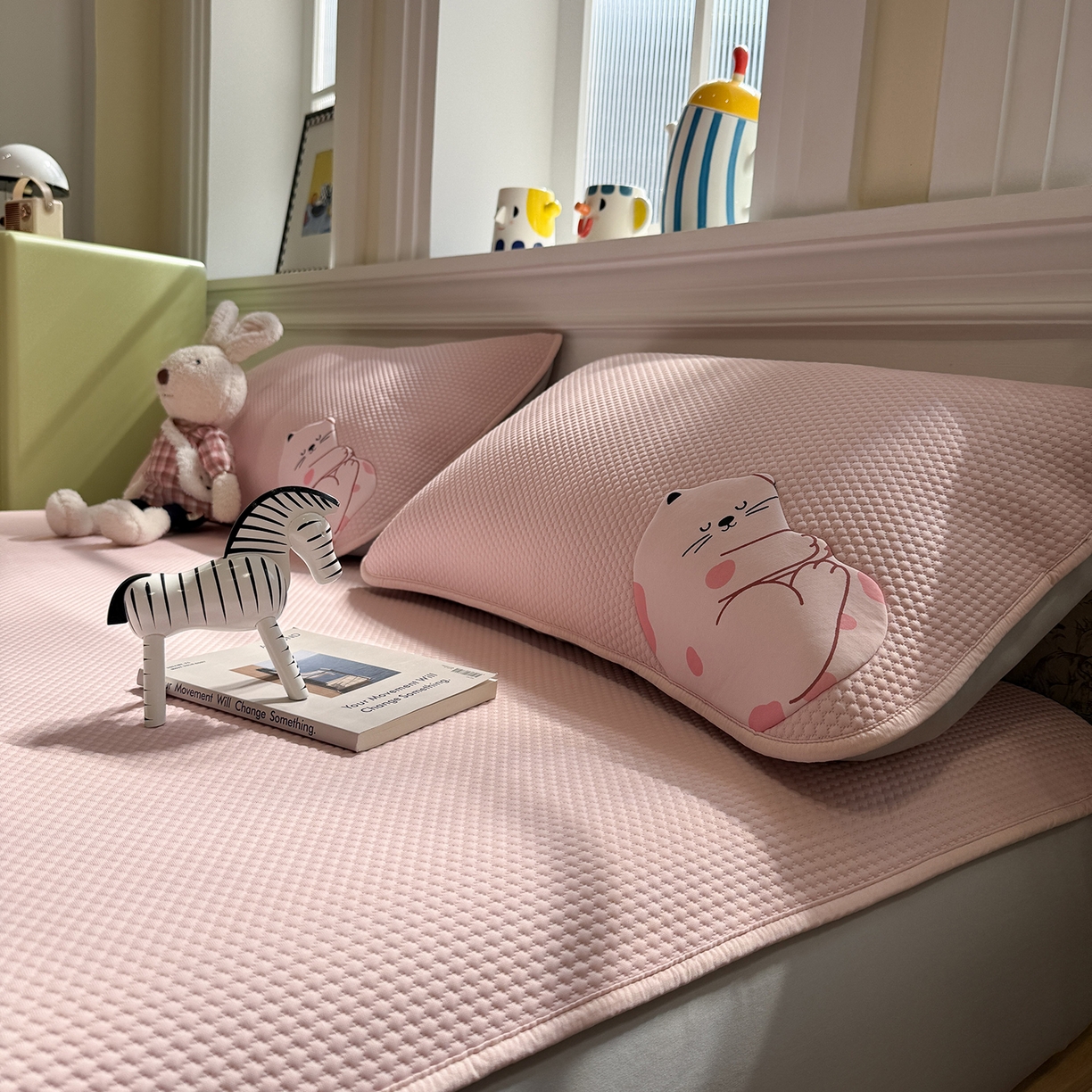 91家纺网 家纺一手货源 找家纺 GUJARY古家丽 2026新款即凉萌趣中分子床笠凉席三件套-风格一 软萌喵