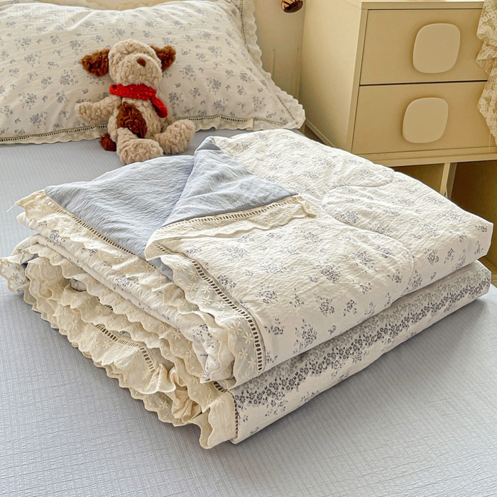 91家纺网 家纺一手货源 找家纺 （总）仟网汇 2026新款云感木棉皱皱纱全棉花边款夏被四件套