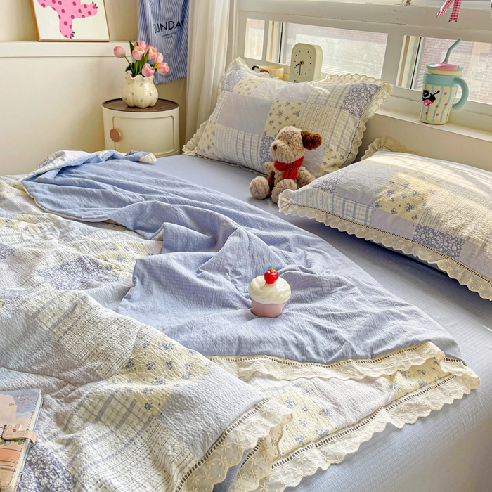 91家纺网 家纺一手货源 找家纺 仟网汇 2026新款云感木棉皱皱纱全棉花边款夏被四件套 百福兰