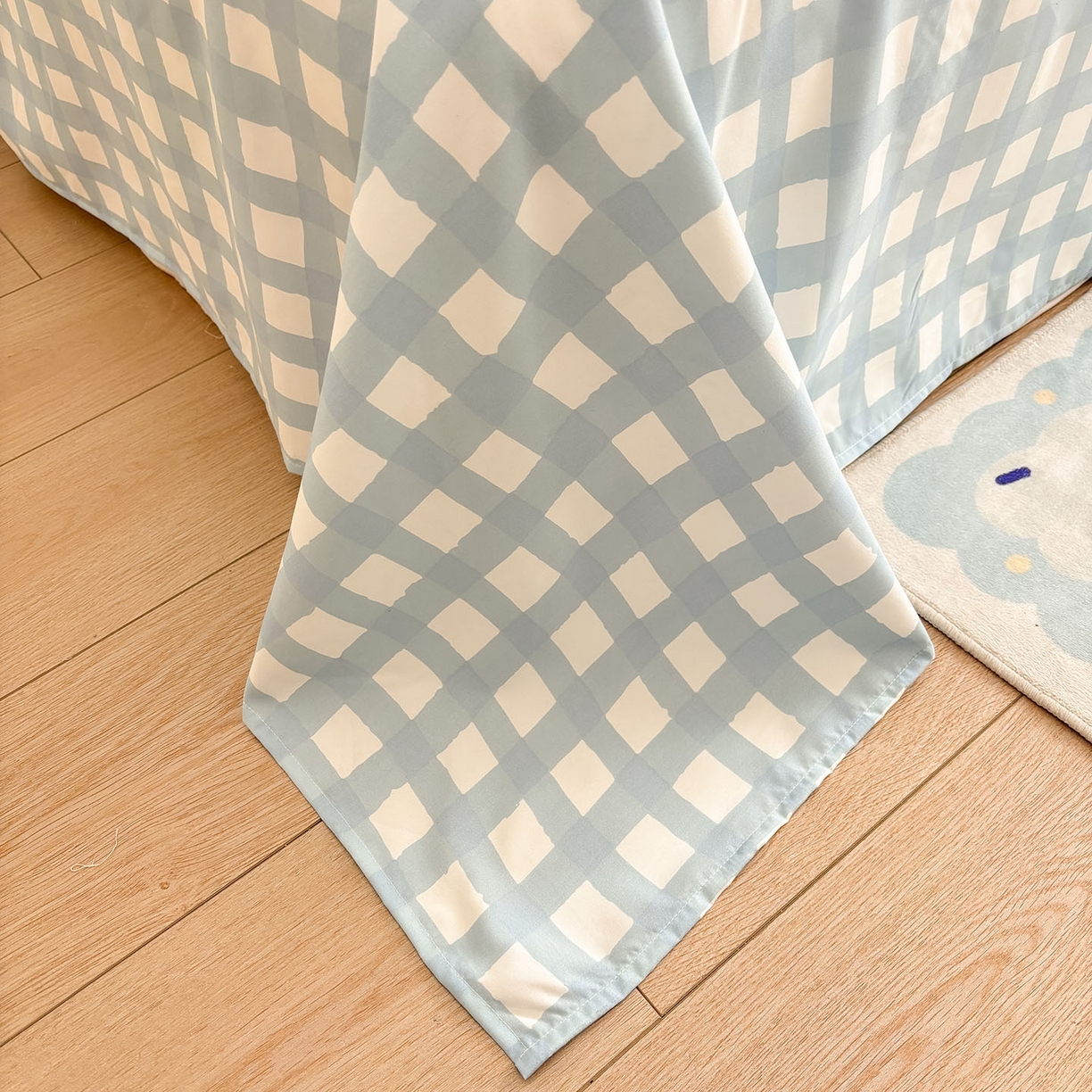 91家纺网 家纺一手货源 找家纺 我心家纺 2026新款卡通刺绣四件套 沙发猫-白