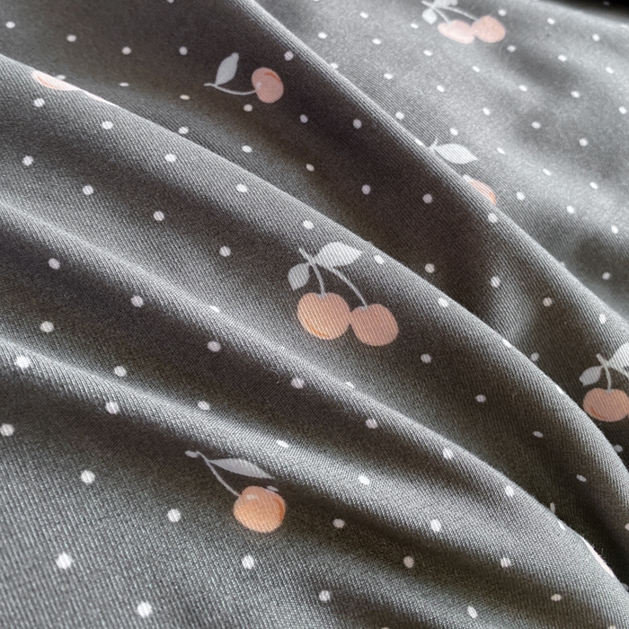 91家纺网 家纺一手货源 找家纺 仟网汇 2026新款A类赫本针织双层纱床盖四件套床盖夏被四件套 复古樱桃