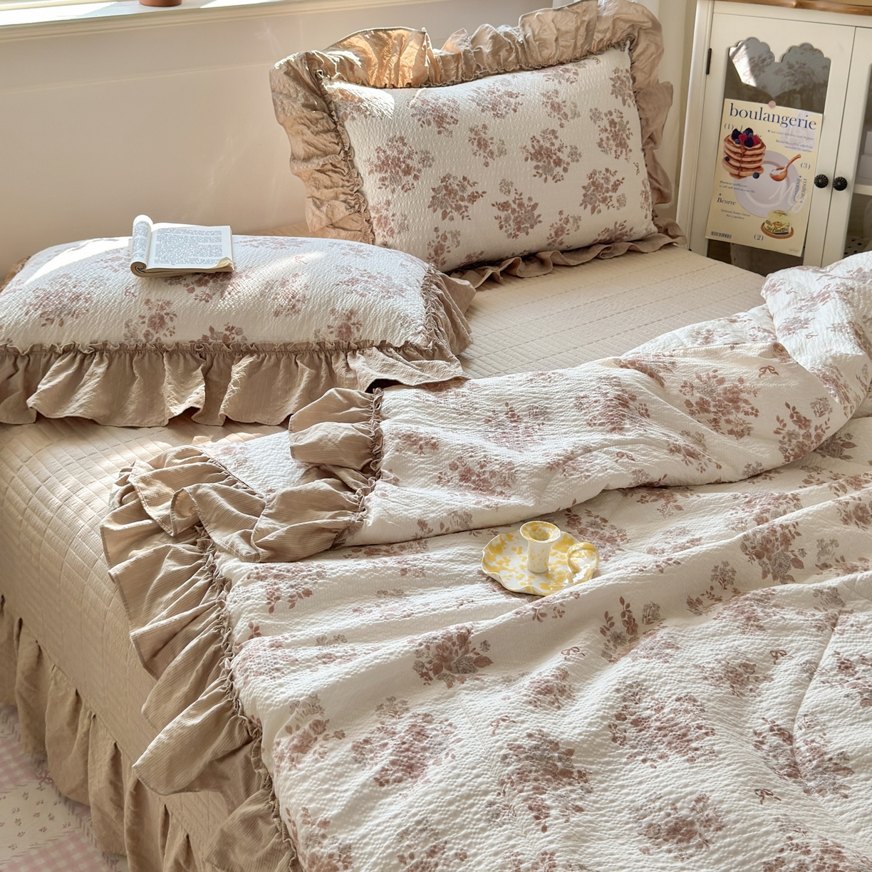 91家纺网 家纺一手货源 找家纺 禾沐 2026新款云感泡芙棉床盖夏被四件套AA款（夏被款） 小苍兰