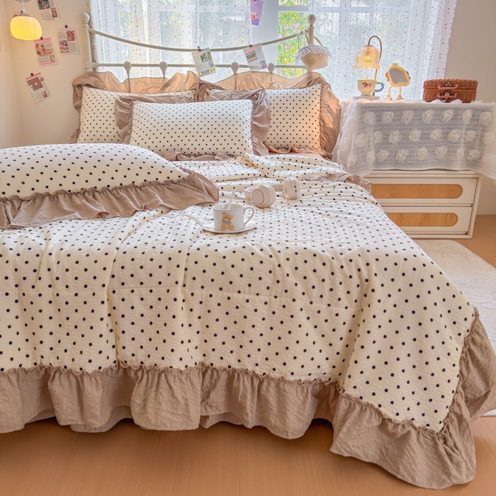 91家纺网 家纺一手货源 找家纺 梵希雅 2026新款泡芙纱床盖夏被四件套 波点