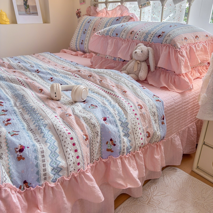 91家纺网 家纺一手货源 找家纺 梵希雅 2026新款泡芙纱床盖夏被四件套 费尔岛小狗