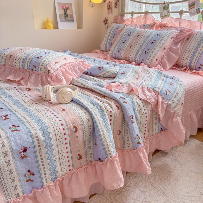 91家纺网 家纺一手货源 找家纺 梵希雅 2026新款泡芙纱床盖夏被四件套 费尔岛小狗