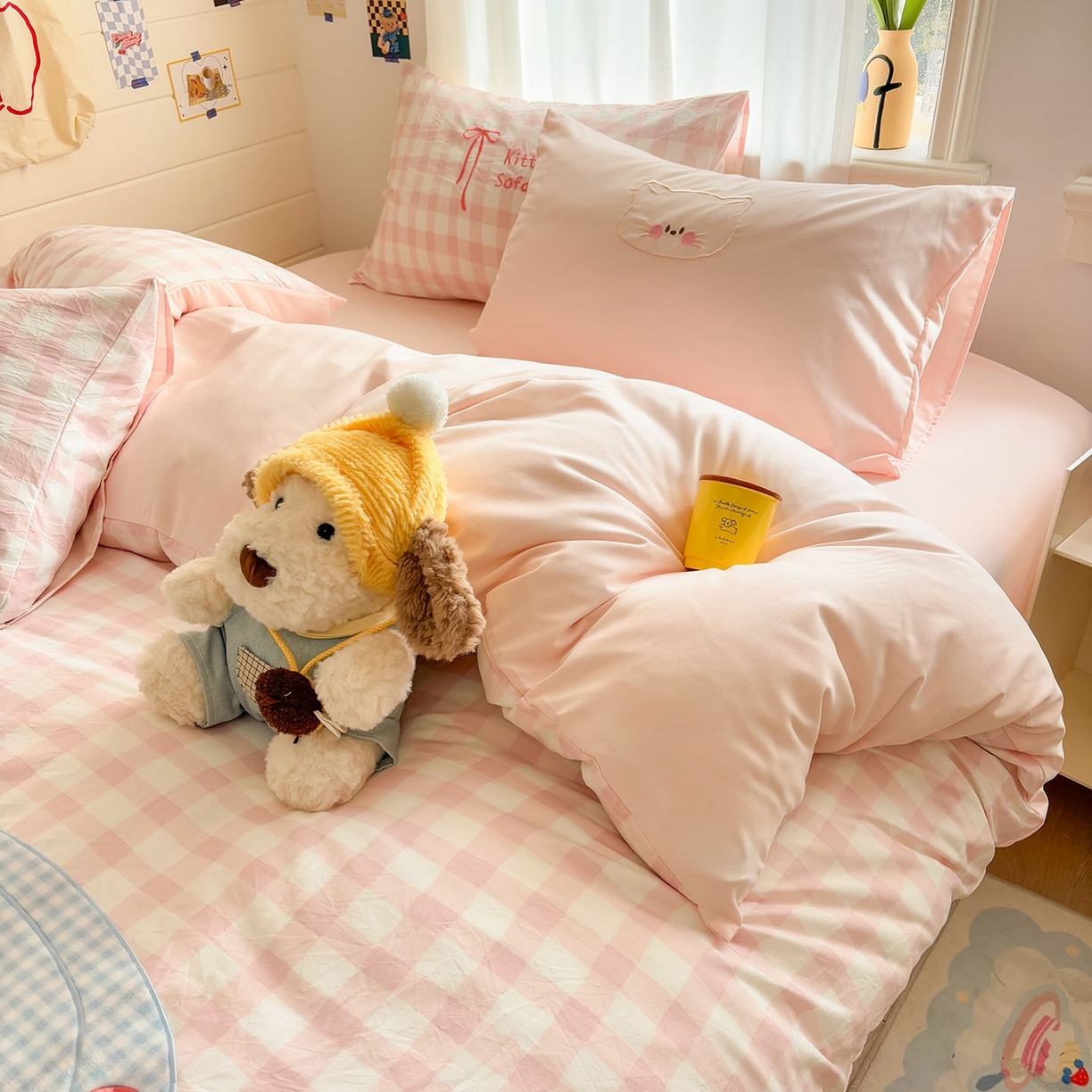 91家纺网 家纺一手货源 找家纺 我心家纺 2026新款卡通刺绣四件套 沙发猫-粉格