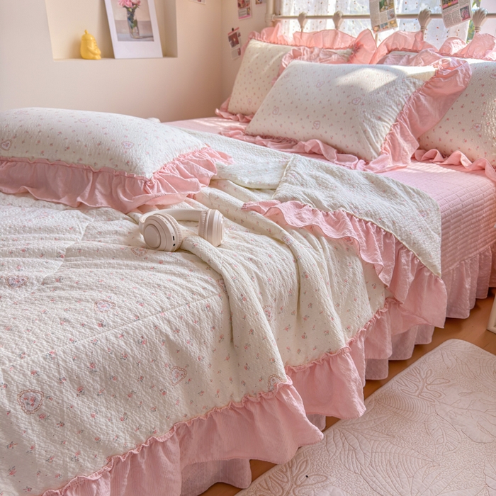 91家纺网 家纺一手货源 找家纺 梵希雅 2026新款泡芙纱床盖夏被四件套 甜桃心