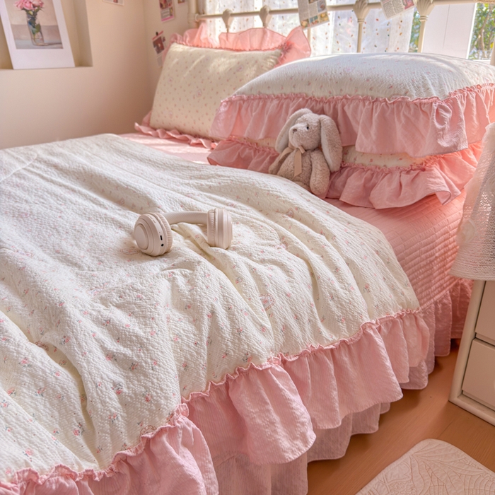 91家纺网 家纺一手货源 找家纺 梵希雅 2026新款泡芙纱床盖夏被四件套 甜桃心