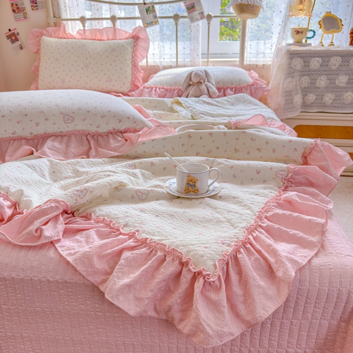 91家纺网 家纺一手货源 找家纺 梵希雅 2026新款泡芙纱床盖夏被四件套 甜桃心