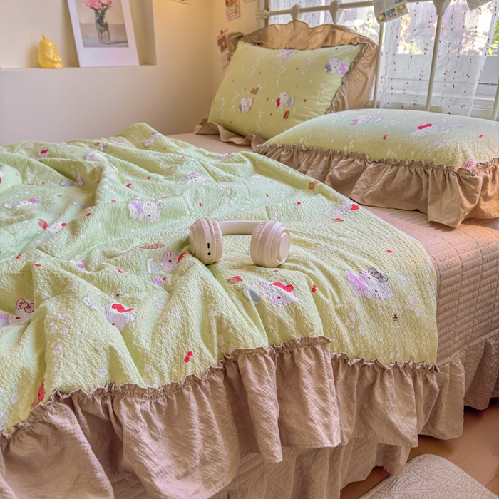 91家纺网 家纺一手货源 找家纺 梵希雅 2026新款泡芙纱床盖夏被四件套 小猫拉车