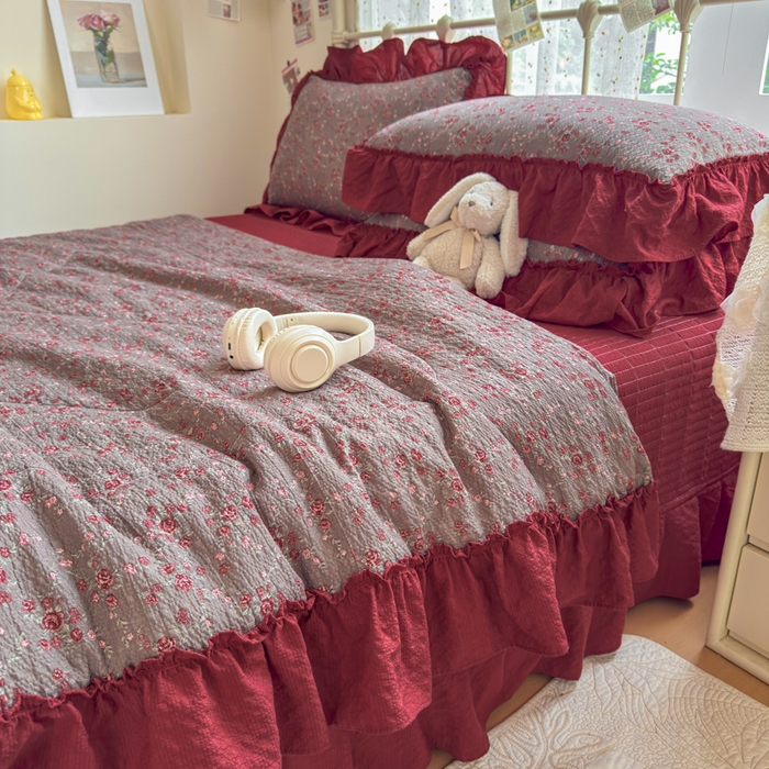 91家纺网 家纺一手货源 找家纺 梵希雅 2026新款泡芙纱床盖夏被四件套 胭脂