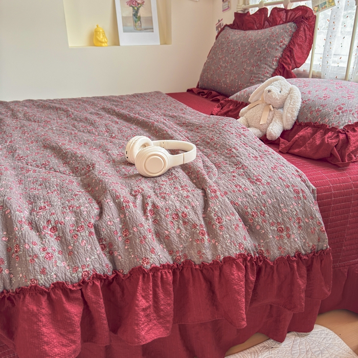 91家纺网 家纺一手货源 找家纺 梵希雅 2026新款泡芙纱床盖夏被四件套 胭脂