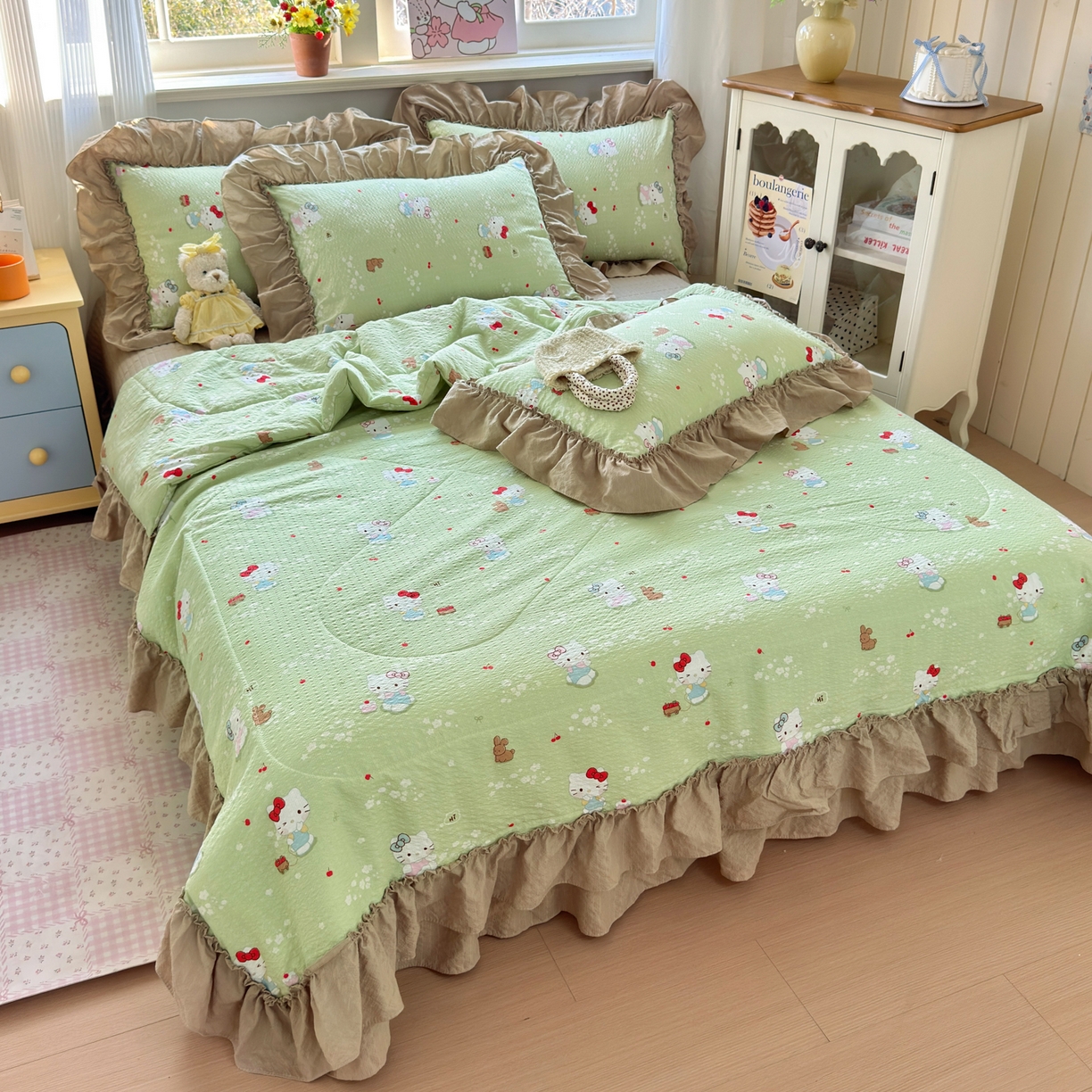 91家纺网 家纺一手货源 找家纺 禾沐 2026新款云感泡芙棉床盖夏被四件套AA款（夏被款） 小猫拉车