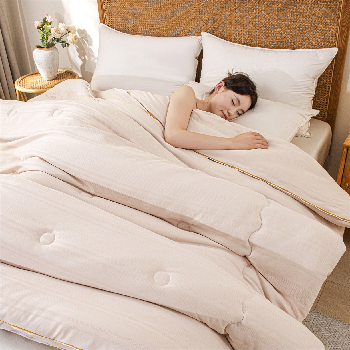 91家纺网 家纺一手货源 找家纺 小禹仔家纺 2026新款全棉提花拉链款蚕蛹蛋白子母被冬被春秋被夏被被子被芯加厚棉被-缎条系列 缎条-浅咖