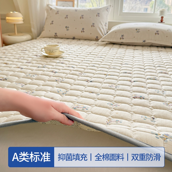 91家纺网 家纺一手货源 找家纺 （总）丽诺床垫 2026新款全棉抑菌防滑床褥床垫洋气柯基崽