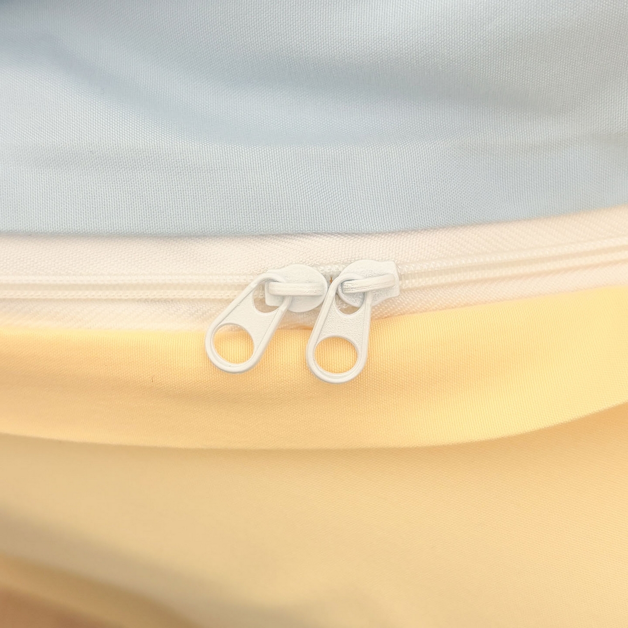 91家纺网 家纺一手货源 找家纺 我心家纺 2026新款卡通刺绣四件套 小猫番茄钟-蓝黄