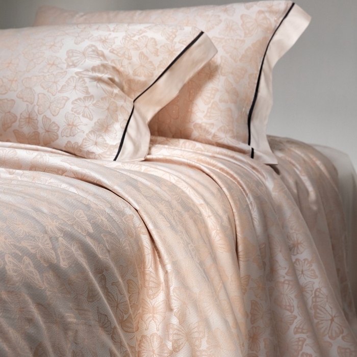 91家纺网 家纺一手货源 找家纺 金奇达家纺 2026新款丝光色织提花四件套-蝶梦浮光系列（标准号全网控价（折后券后）不低于359元 会员减50） 蝶梦浮光-织云橙