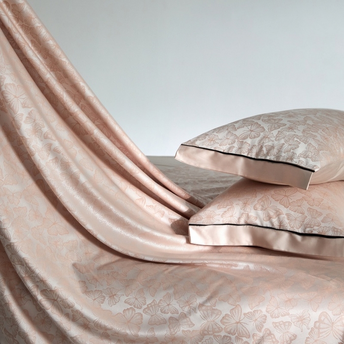 91家纺网 家纺一手货源 找家纺 金奇达家纺 2026新款丝光色织提花四件套-蝶梦浮光系列（标准号全网控价（折后券后）不低于359元 会员减50） 蝶梦浮光-织云橙