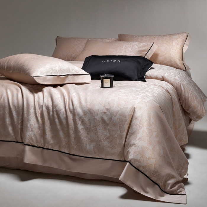 91家纺网 家纺一手货源 找家纺 金奇达家纺 2026新款丝光色织提花四件套-蝶梦浮光系列（标准号全网控价（折后券后）不低于359元 会员减50） 蝶梦浮光-织云橙