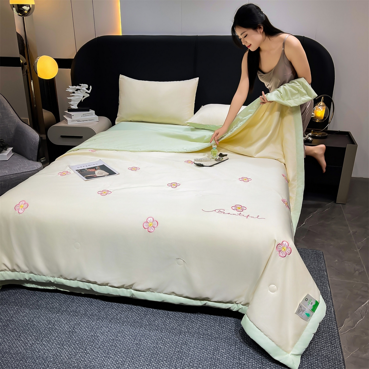 91家纺网 家纺一手货源 找家纺 梵蒂莎 2026新款满绣系列-水洗真丝空调被水洗冰丝夏被四件套夏凉被（需要买家秀，加微信） 花朵-白绿