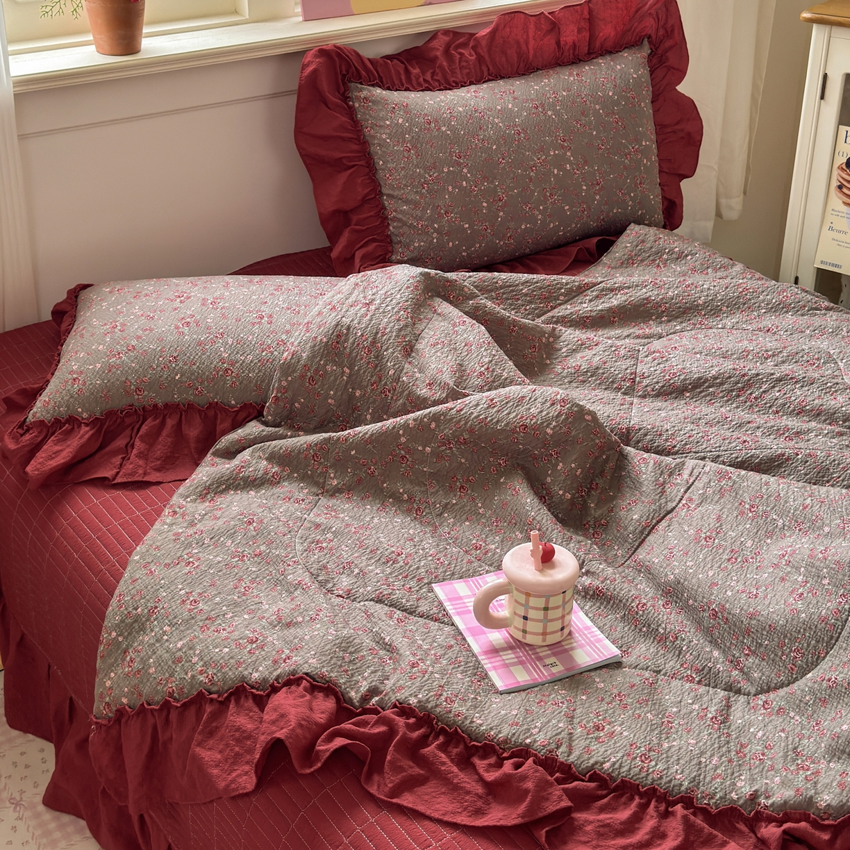91家纺网 家纺一手货源 找家纺 禾沐 2026新款云感泡芙棉床盖夏被四件套AA款（夏被款） 胭脂