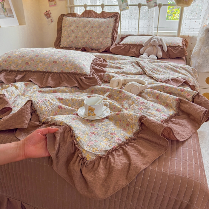 91家纺网 家纺一手货源 找家纺 梵希雅 2026新款泡芙纱床盖夏被四件套 怀旧片真