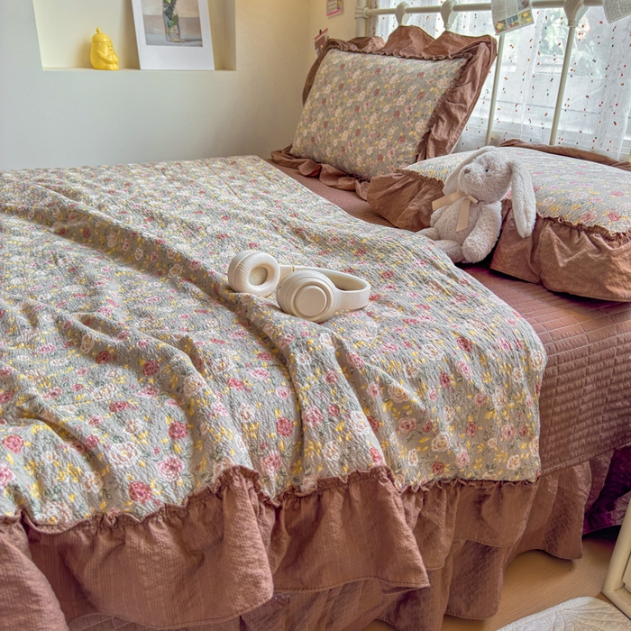 91家纺网 家纺一手货源 找家纺 梵希雅 2026新款泡芙纱床盖夏被四件套 怀旧片真