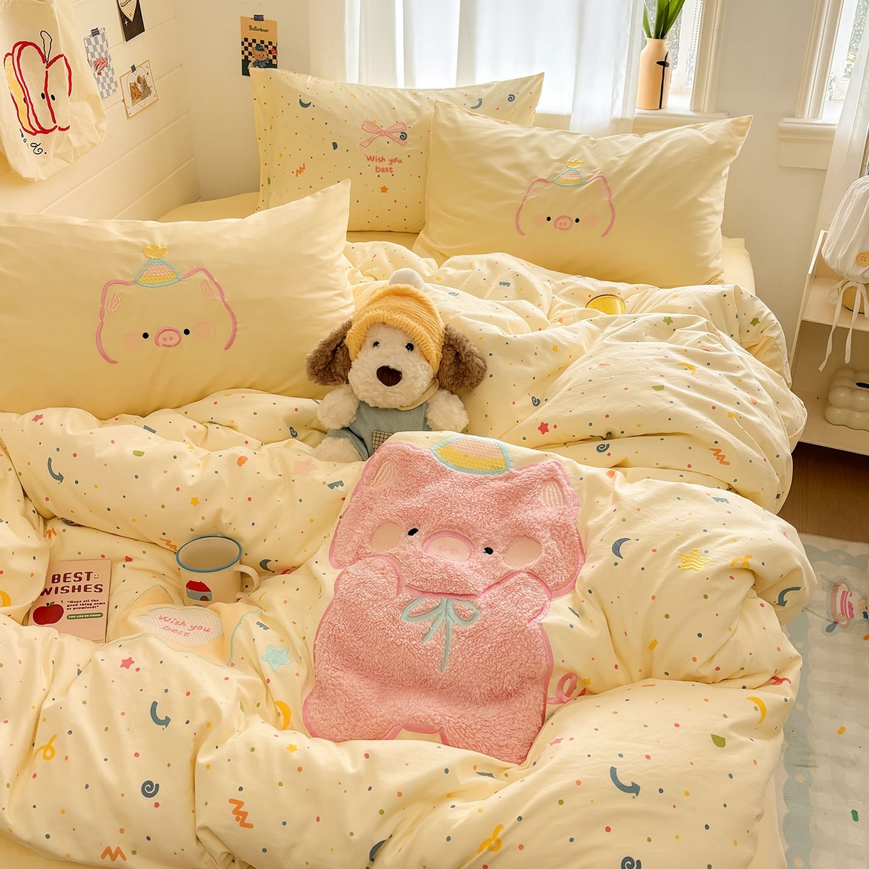 91家纺网 家纺一手货源 找家纺 我心家纺 2026新款卡通刺绣四件套 小猪的礼物-黄