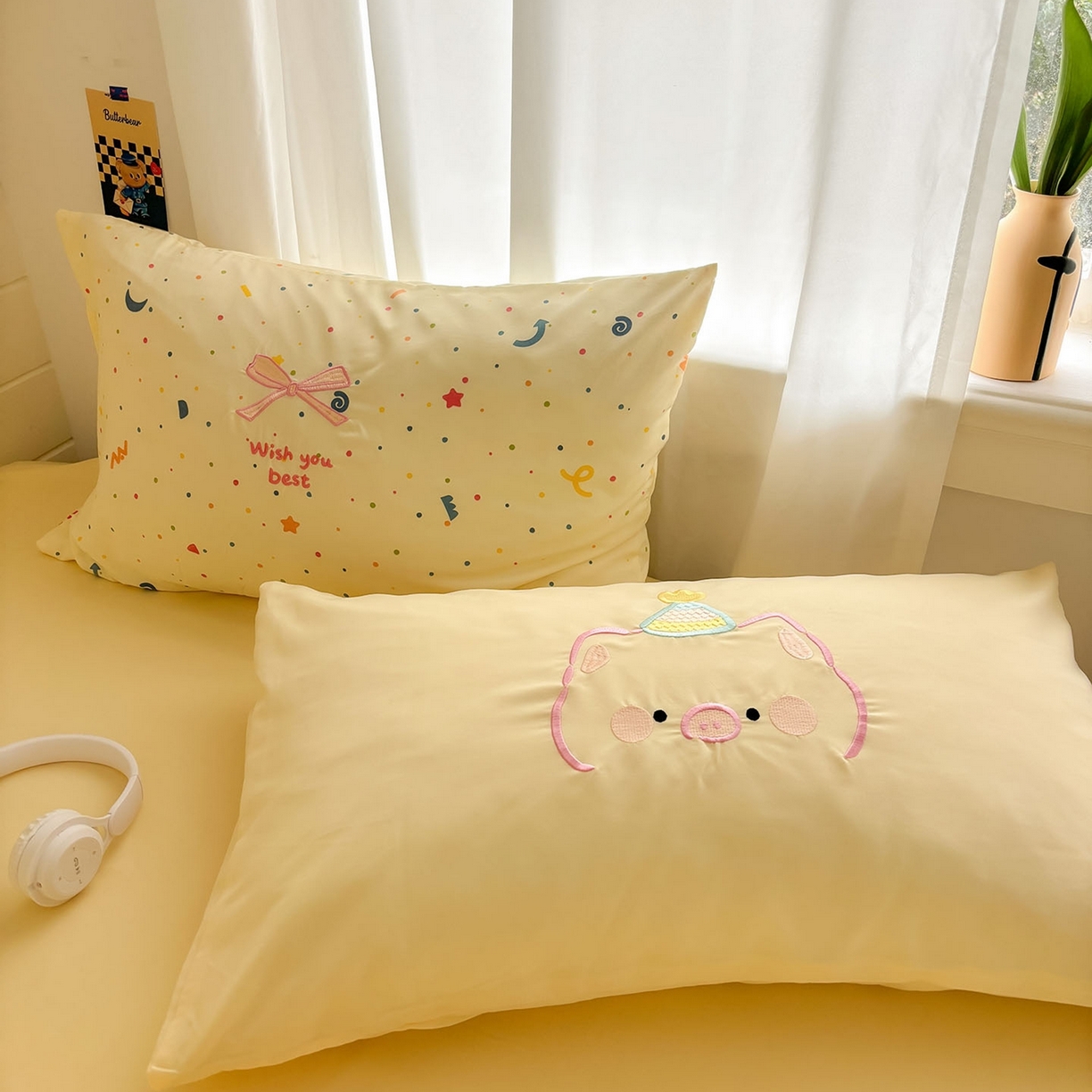 91家纺网 家纺一手货源 找家纺 我心家纺 2026新款卡通刺绣四件套 小猪的礼物-黄