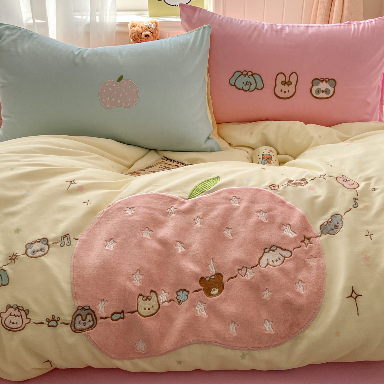 91家纺网 家纺一手货源 找家纺 （总）桃喜 2026新款全棉纯棉贴布绣四件套（会员-5元）