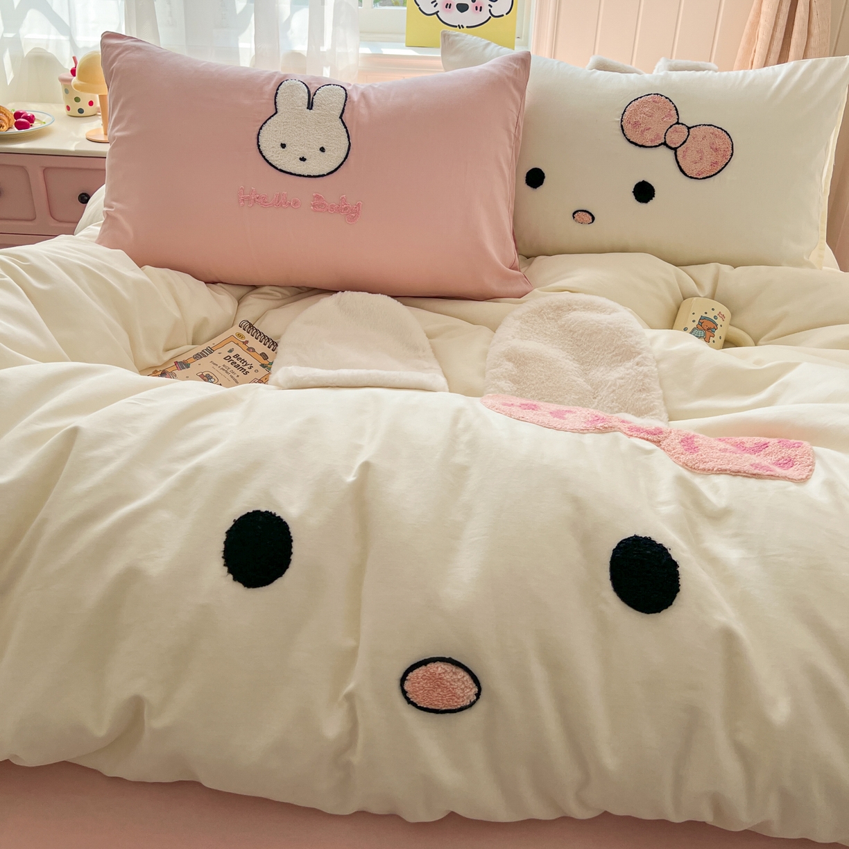 91家纺网 家纺一手货源 找家纺 桃喜 2026新款全棉纯棉贴布绣四件套（会员-5元） 大耳朵兔兔（全棉）