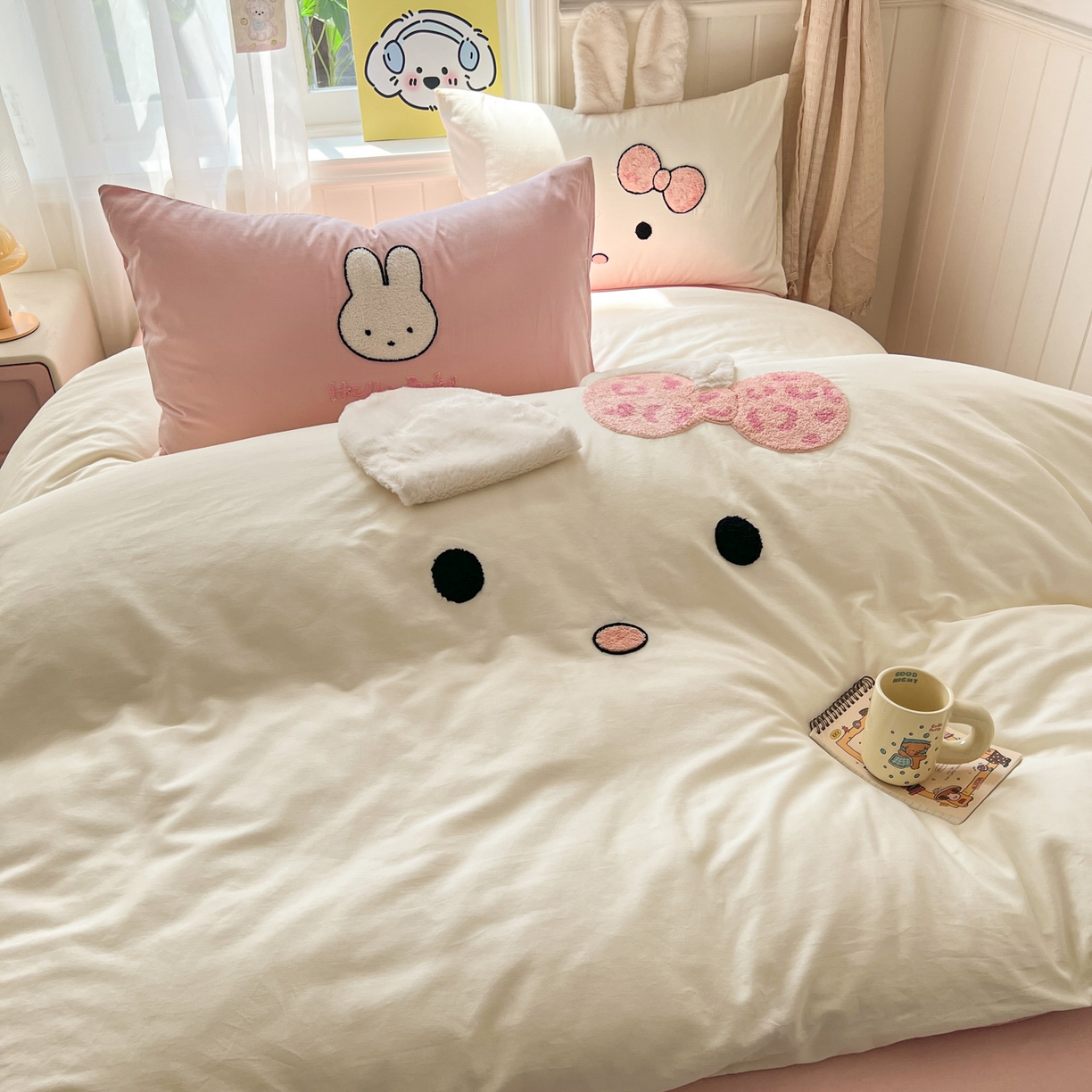 91家纺网 家纺一手货源 找家纺 桃喜 2026新款全棉纯棉贴布绣四件套（会员-5元） 大耳朵兔兔（全棉）