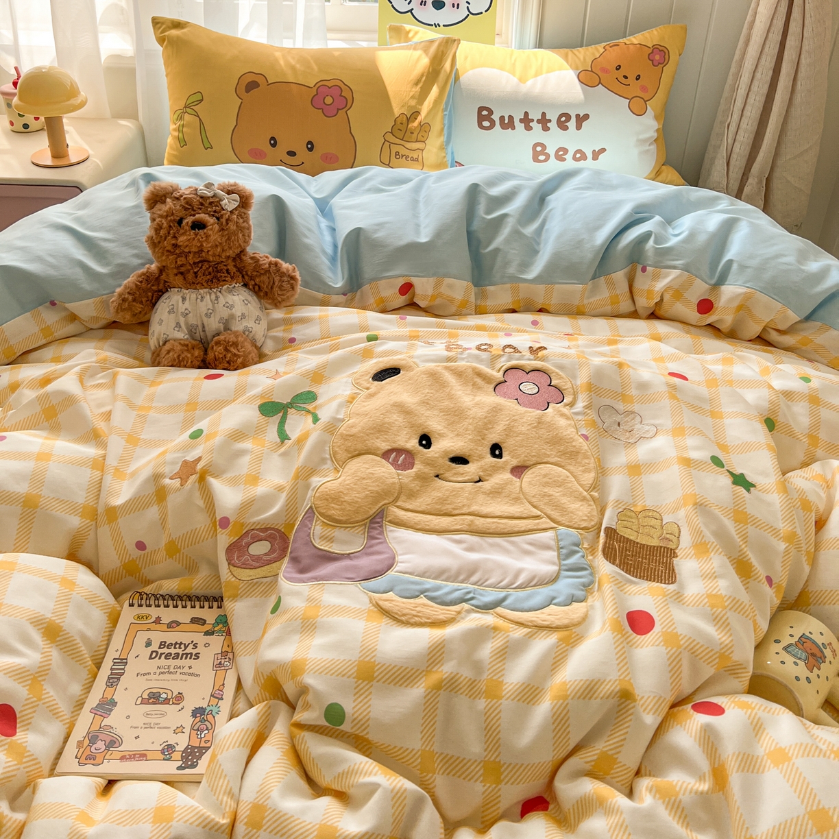 91家纺网 家纺一手货源 找家纺 桃喜 2026新款全棉纯棉贴布绣四件套（会员-5元） 黄格小熊（全棉）