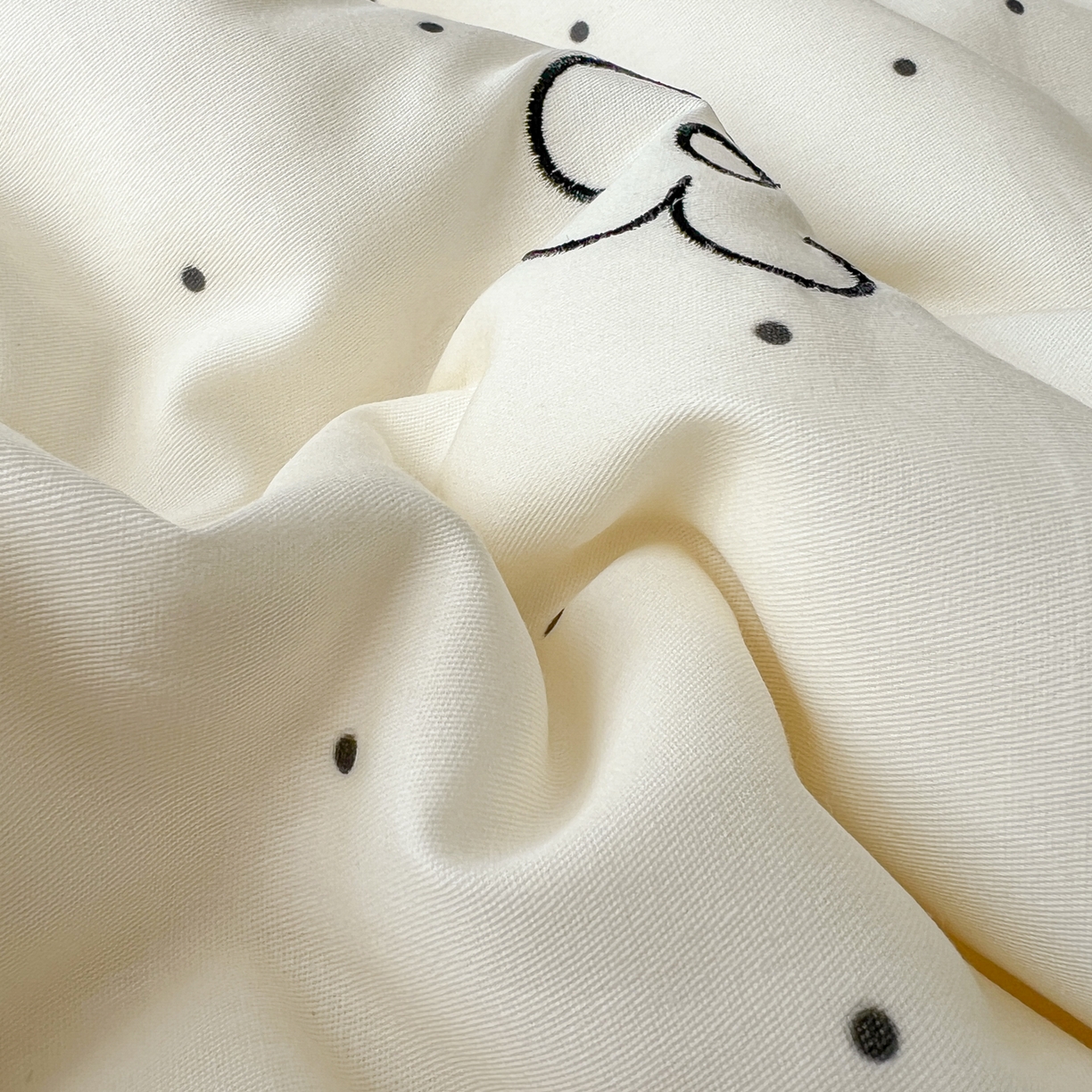 91家纺网 家纺一手货源 找家纺 桃喜 2026新款全棉纯棉贴布绣四件套（会员-5元） 波点兔兔（全棉）