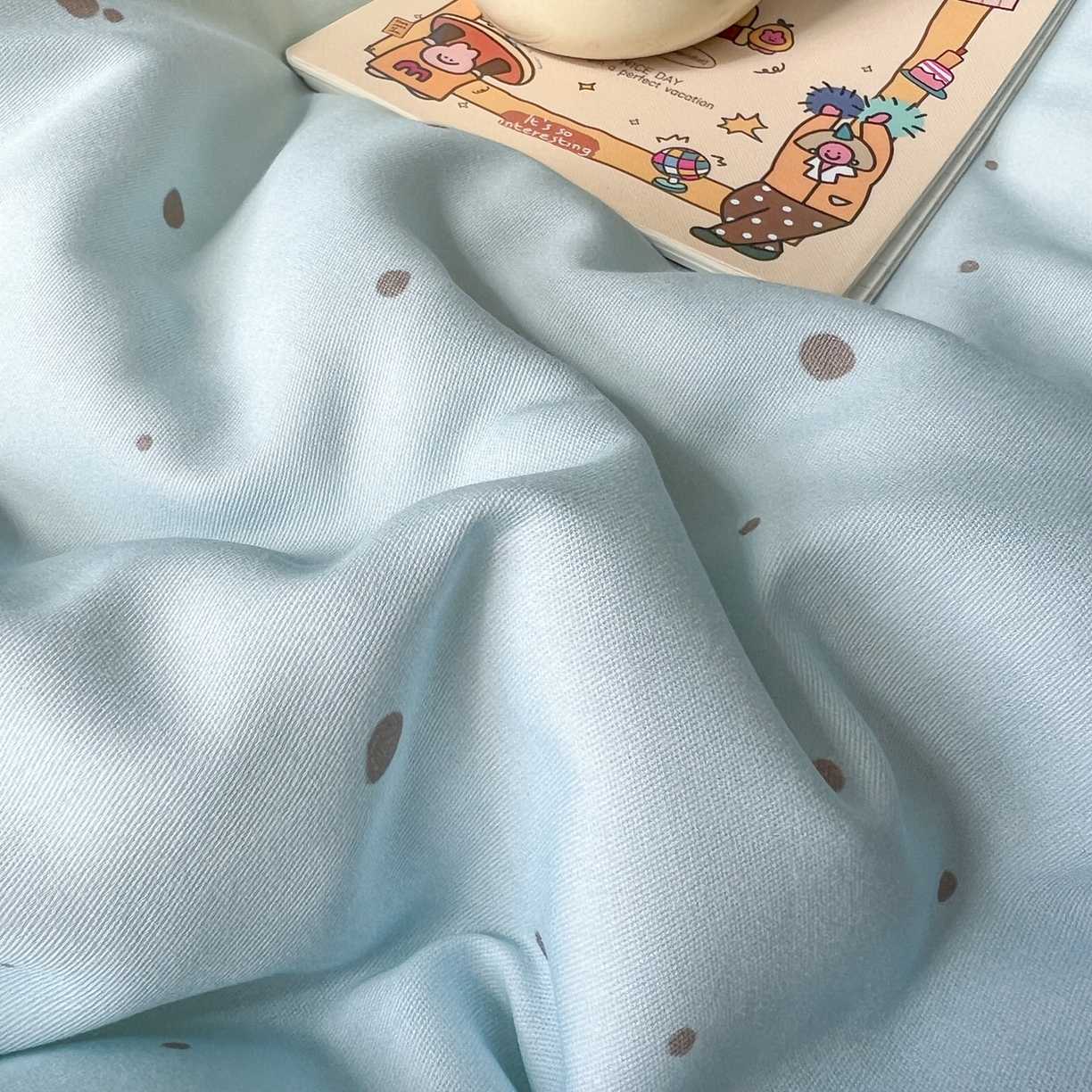 91家纺网 家纺一手货源 找家纺 桃喜 2026新款全棉纯棉贴布绣四件套（会员-5元） 蓝苹果兔兔（全棉）