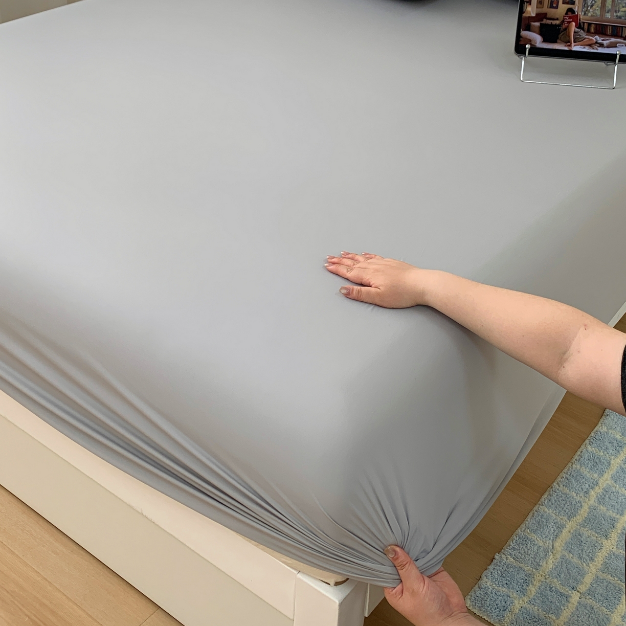 91家纺网 家纺一手货源 找家纺 桃喜 2026新款2026新款纯色165gA类锦氨凉感冰皮床笠单品床笠有凉感值检测报告 炭灰色