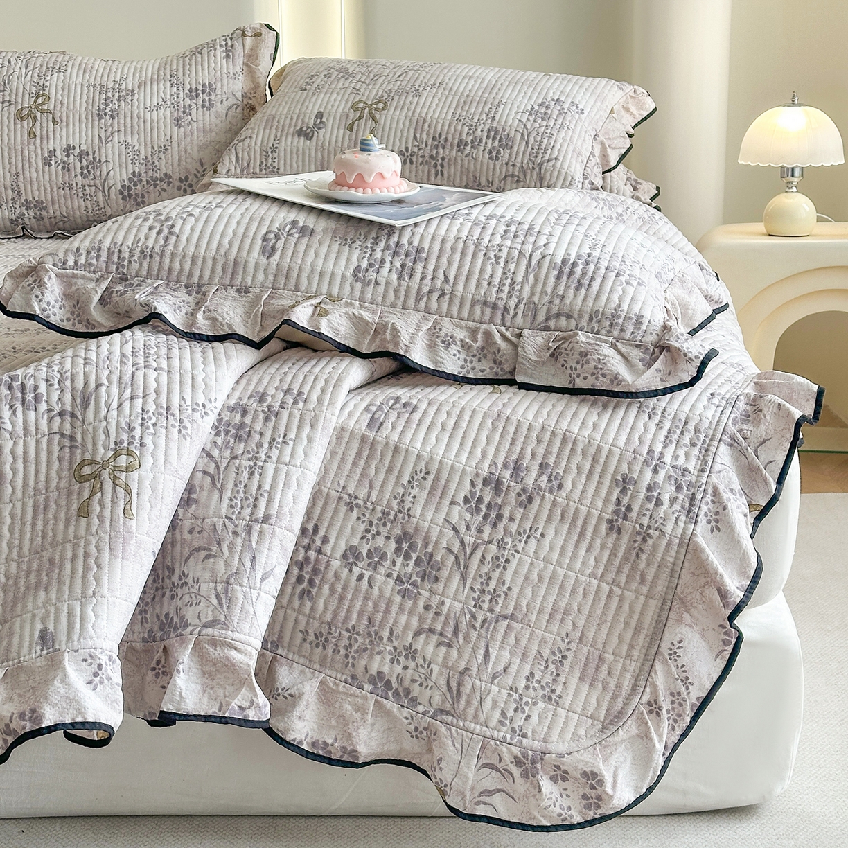 幸嘉轩 2026新款双层纱花边床盖单件加厚夹棉云感皱皱纱花边款床单三件套 花姿-豆沙