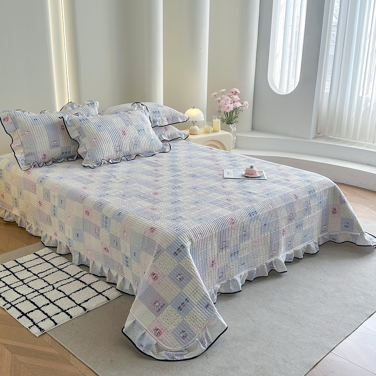 91家纺网 家纺一手货源 找家纺 幸嘉轩 2026新款双层纱花边床盖单件加厚夹棉云感皱皱纱花边款床单三件套 蓝布布